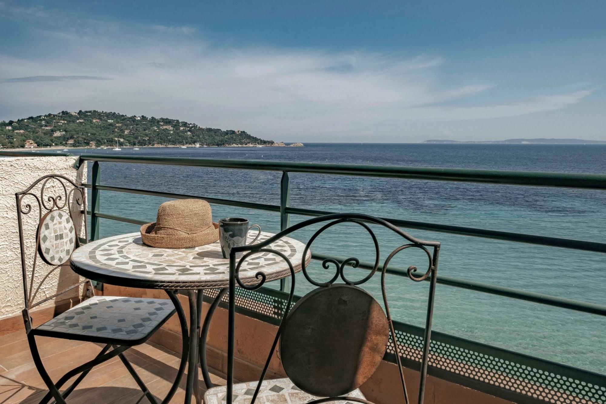 Surplage Hotel Cavaliere Le Lavandou Exteriör bild