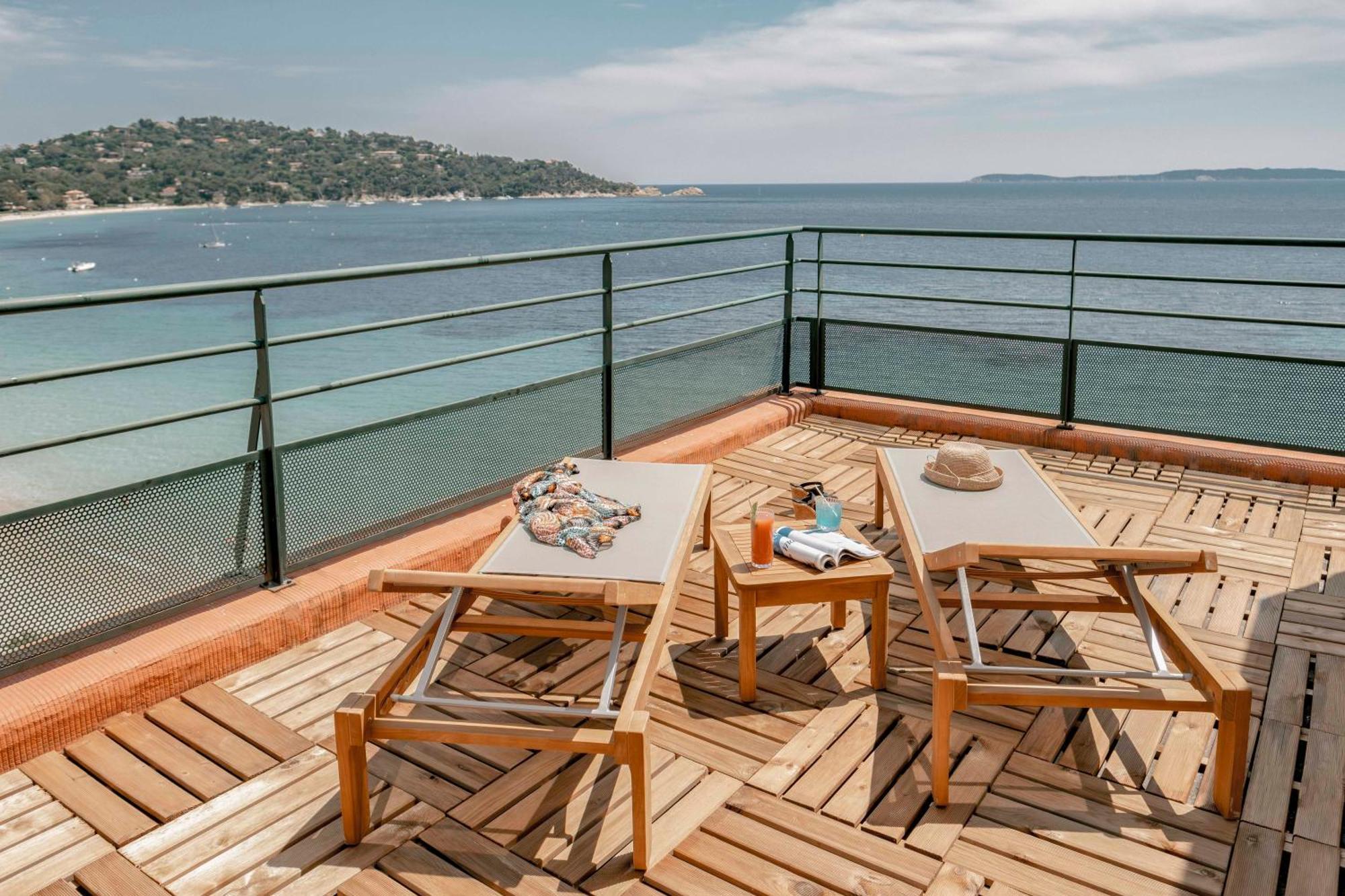 Surplage Hotel Cavaliere Le Lavandou Exteriör bild