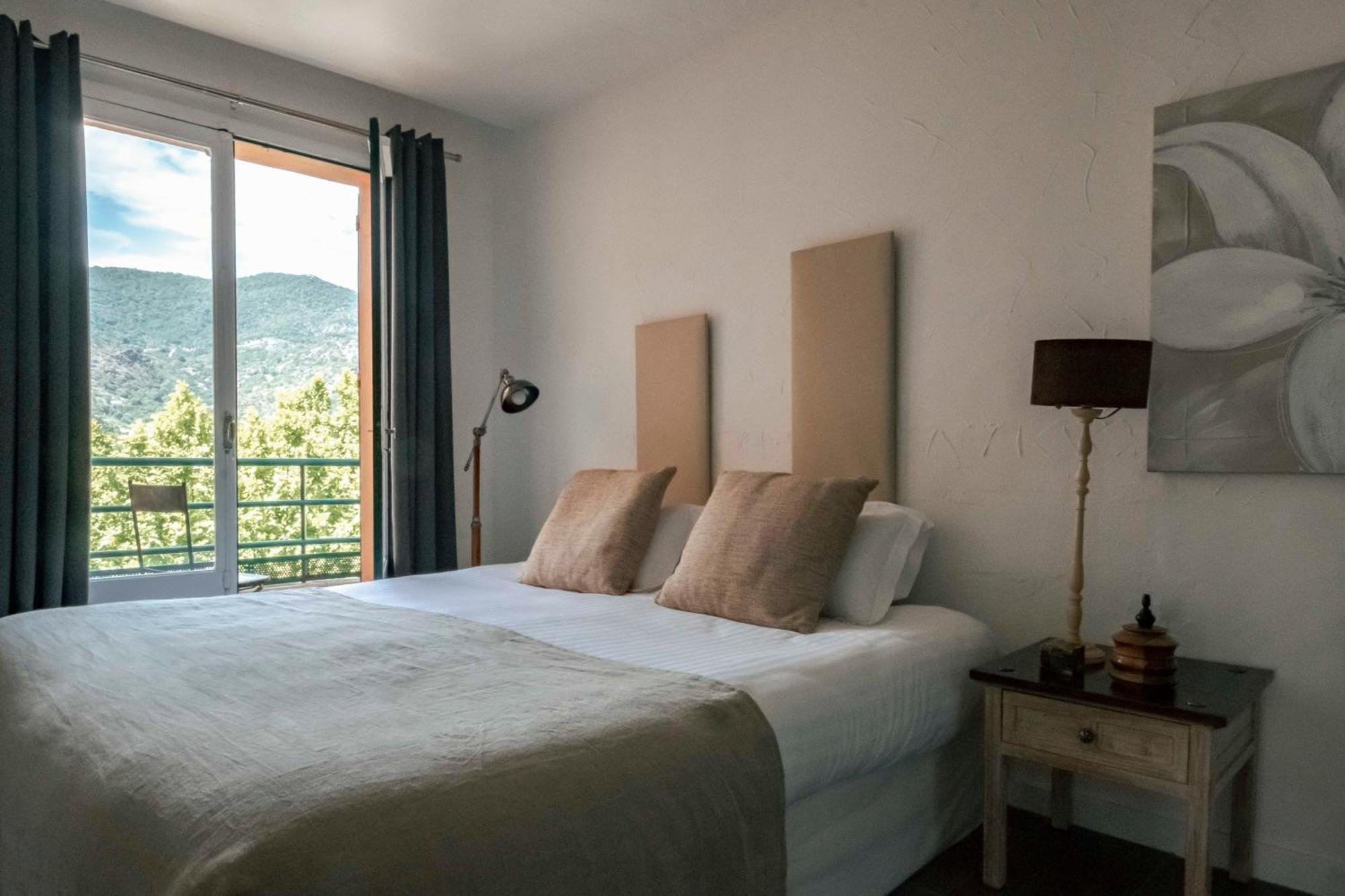 Surplage Hotel Cavaliere Le Lavandou Exteriör bild