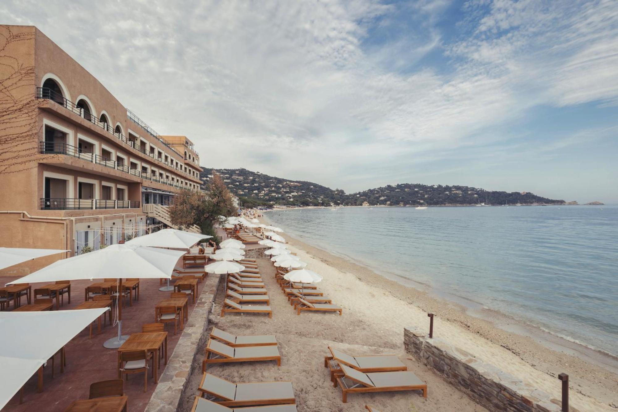 Surplage Hotel Cavaliere Le Lavandou Exteriör bild